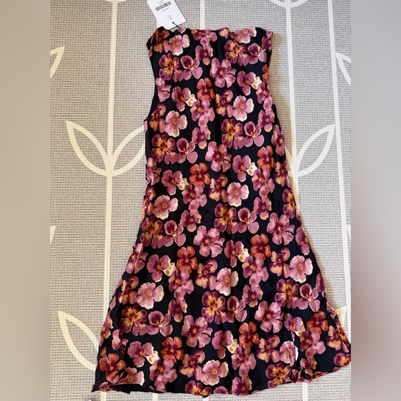 Reformation Dale Dress - Picture 6 of 9